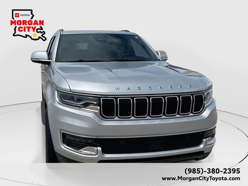 Used 2022 Jeep Wagoneer Series I w/ Premium Group I RWD image 1
