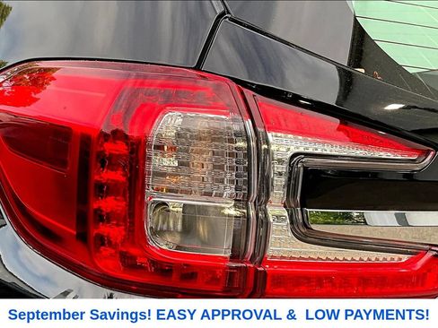 Used 2023 Subaru Ascent 8-Passenger AWD/4WD image 25