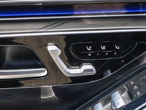 Used 2022 Mercedes-Benz Maybach S 580 4MATIC image 48
