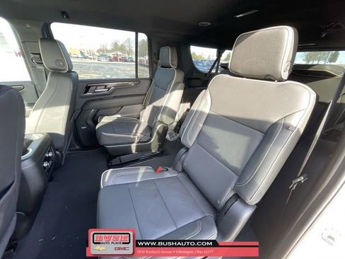 New 2026 GMC Yukon XL Elevation image 25