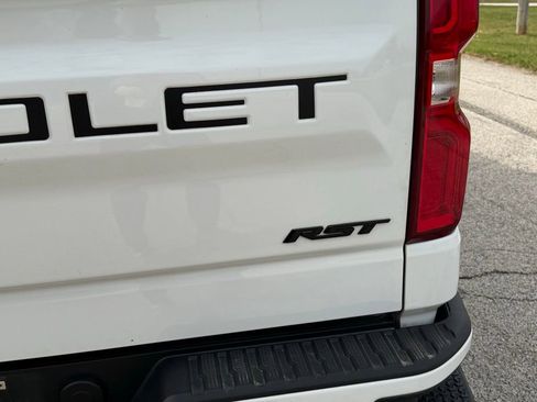 Used 2022 Chevrolet Silverado 1500 RST w/ Redline Edition image 16