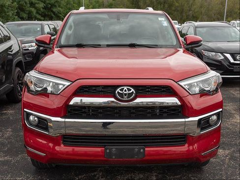 Used 2018 Toyota 4Runner Limited AWD/4WD image 3