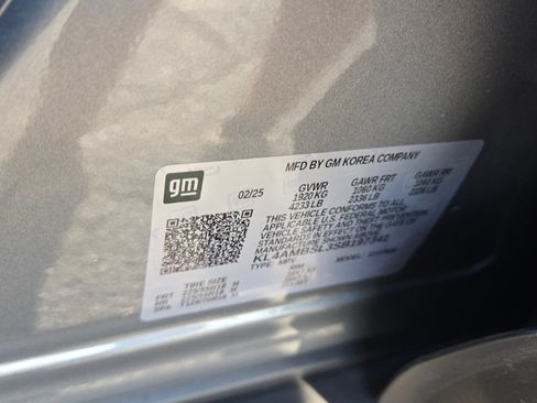 Used 2025 Buick Encore GX Preferred FWD image 18