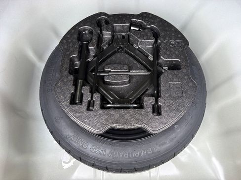 Used 2025 Kia K4 LXS image 34