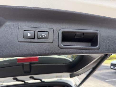 Certified 2026 Subaru Forester Touring AWD/4WD image 17