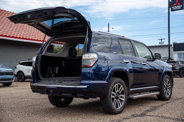 Used 2017 Toyota 4Runner Limited AWD/4WD image 5