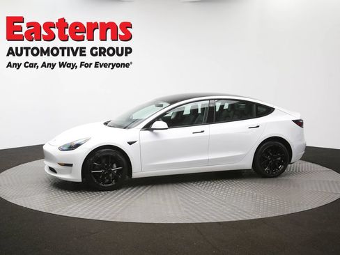Used 2023 Tesla Model 3 Standard Range RWD image 54