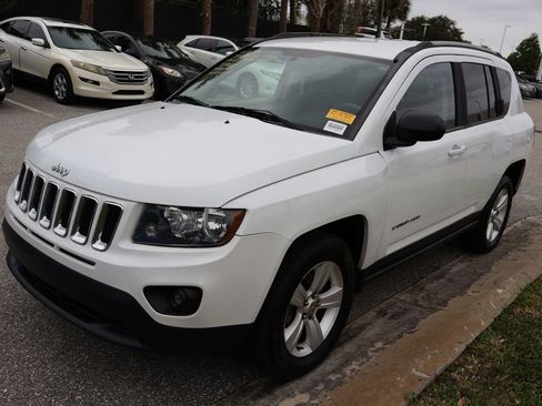 Used 2016 Jeep Compass Sport w/ Power Value Group image 2