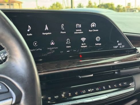 Used 2021 Cadillac Escalade Sport Platinum AWD/4WD image 21