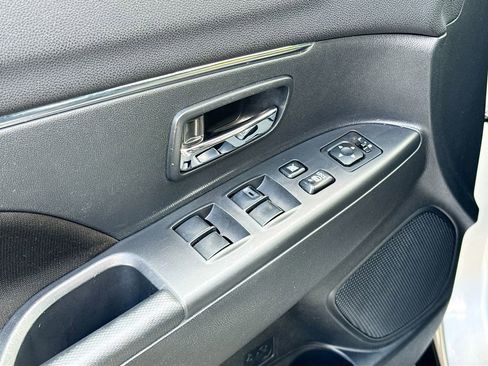 Used 2022 Mitsubishi Outlander Sport ES image 18