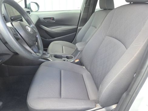 Used 2025 Toyota Corolla LE FWD image 22