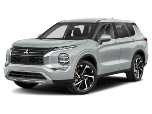 Used 2024 Mitsubishi Outlander SE FWD image 2