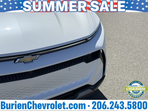 Used 2024 Chevrolet Equinox EV LT w/ Active Safety Package 3 AWD/4WD image 41