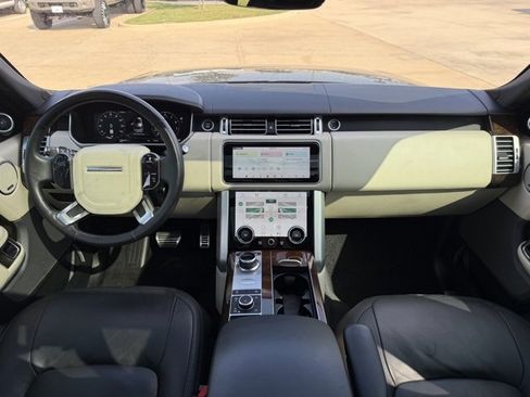 Used 2022 Land Rover Range Rover Westminster Edition image 24