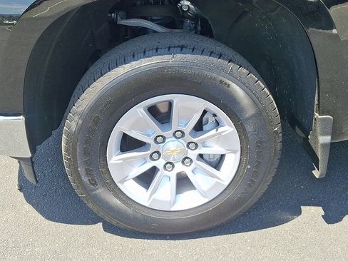 Certified 2026 Chevrolet Silverado 1500 LT AWD/4WD image 8