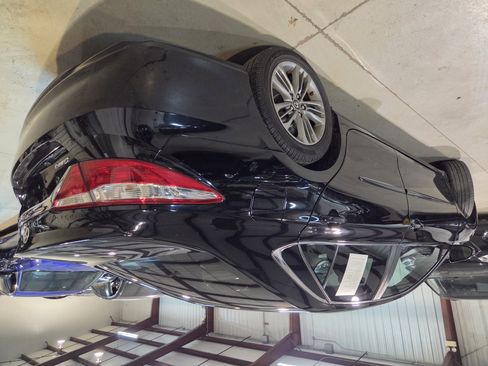 Used 2016 Toyota Camry SE w/ Protection Package (Q2) FWD image 5