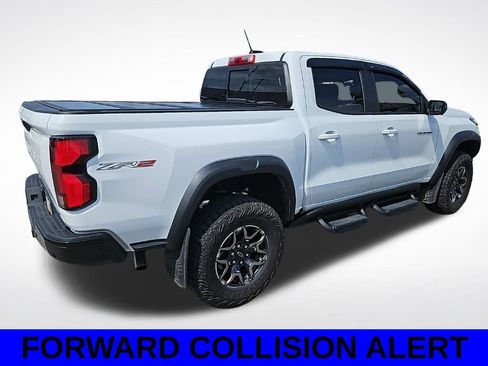 Used 2025 Chevrolet Colorado ZR2 w/ Technology Package image 5