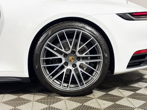 Used 2021 Porsche 911 Carrera image 40