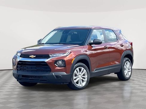 Used 2021 Chevrolet TrailBlazer LS AWD/4WD image 1