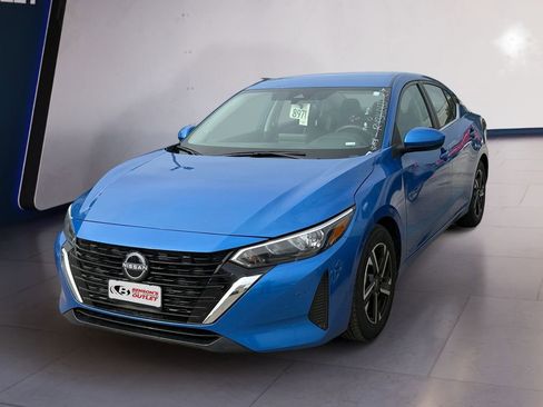 Used 2024 Nissan Sentra SV FWD image 1