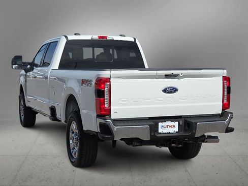 Used 2023 Ford F250 Lariat w/ Chrome Package AWD/4WD image 7