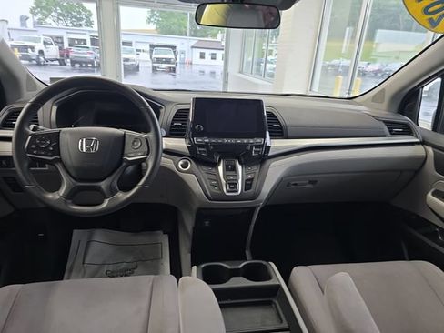 Used 2019 Honda Odyssey EX image 11