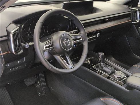 Used 2025 MAZDA CX-50 AWD 2.5 S w/ Premium Plus Pkg image 10