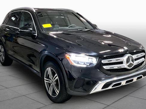 Used 2020 Mercedes-Benz GLC 300 4MATIC image 3