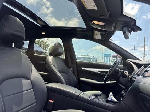 Used 2021 INFINITI QX50 Luxe w/ Appearance Package image 22