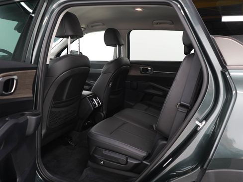 Used 2022 Kia Sorento S AWD/4WD image 19