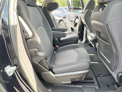 Used 2014 Chevrolet Traverse LT w/ All-Star Edition FWD image 30