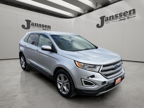 Used 2015 Ford Edge Titanium AWD/4WD image 5