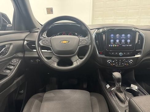 Used 2022 Chevrolet Traverse LT w/ LPO, 'HIT The Road' Package AWD/4WD image 21