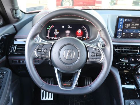 Used 2025 Acura MDX A-Spec image 18