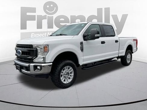 Used 2020 Ford F250 XL w/ Power Equipment Group AWD/4WD image 2