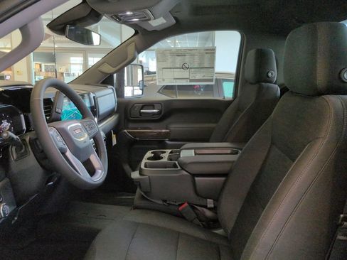 New 2026 GMC Sierra 2500 SLE w/ SLE Convenience Package AWD/4WD image 12