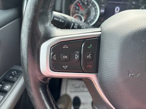 Used 2019 RAM 1500 Big Horn AWD/4WD image 11