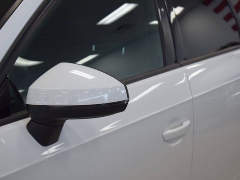 Used 2017 Audi A3 e-tron Premium FWD image 10