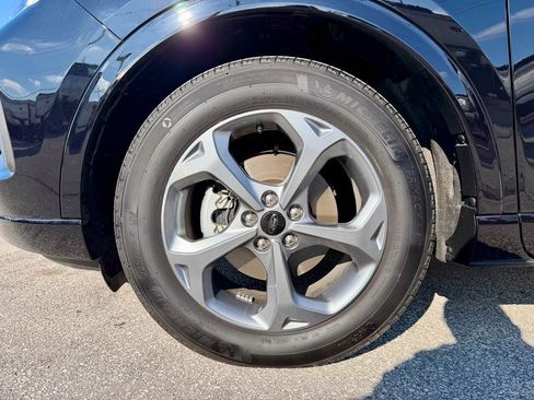 Used 2024 Ford Escape ST-Line w/ Tech Pack #1 AWD/4WD image 35