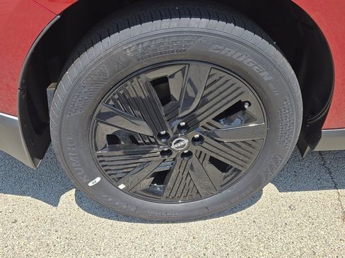 New 2025 Nissan Murano SV image 12