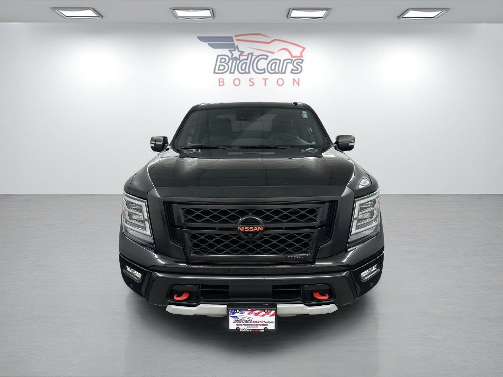 Used 2021 Nissan Titan PRO-4X w/ Pro-4x Convenience Package AWD/4WD image 2
