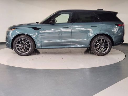 New 2026 Land Rover Range Rover Sport Dynamic SE AWD/4WD image 5