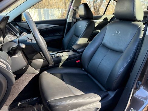 Used 2014 INFINITI Q50 Premium w/ Navigation Package image 16