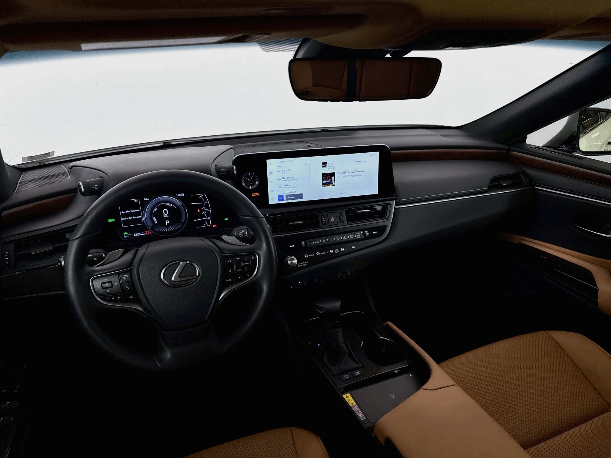 Certified 2025 Lexus ES 300h w/ Premium Package FWD image 23