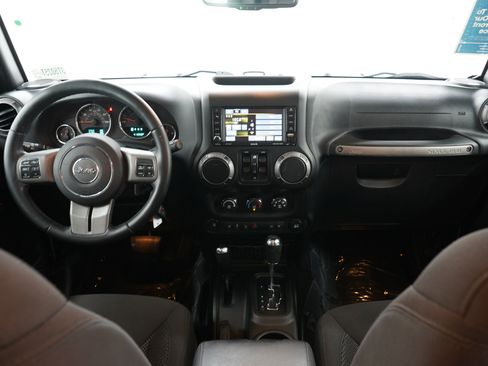 Used 2016 Jeep Wrangler Unlimited Sport AWD/4WD image 15
