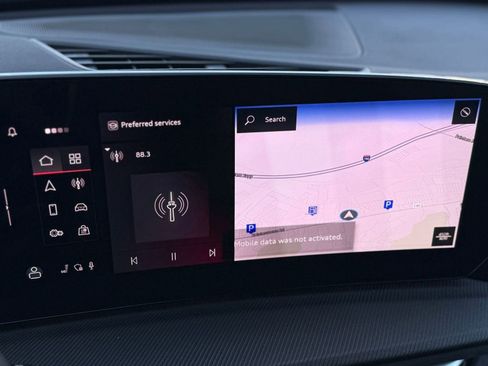 New 2025 Audi SQ5 Premium Plus image 22