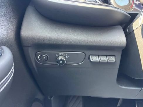 Certified 2023 Buick Envision Essence w/ Technology Package I AWD/4WD image 15