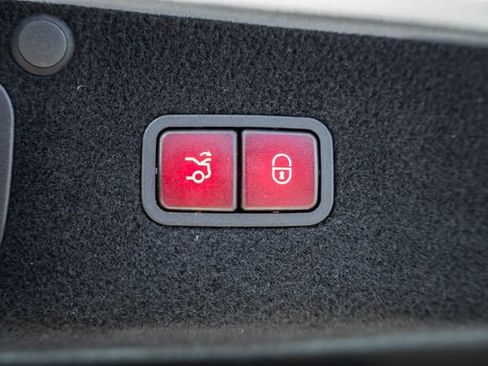 Used 2015 Mercedes-Benz S 550 4MATIC Sedan image 11