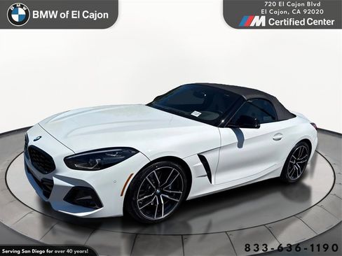 New 2026 BMW Z4 M40i w/ Premium Package image 2