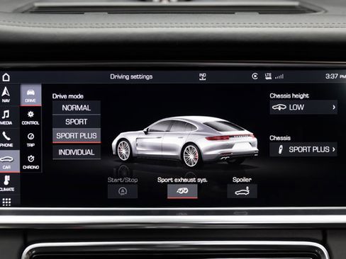 Used 2020 Porsche Panamera GTS w/ Premium Package Plus image 91